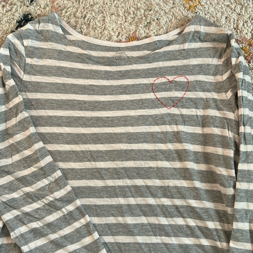 Striped 3/4 Sleeve Too with Heart Embroidery